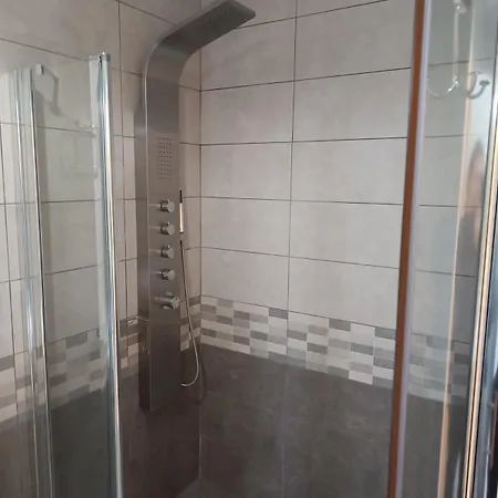 Private , 5 Min Drive From The 빌라 *