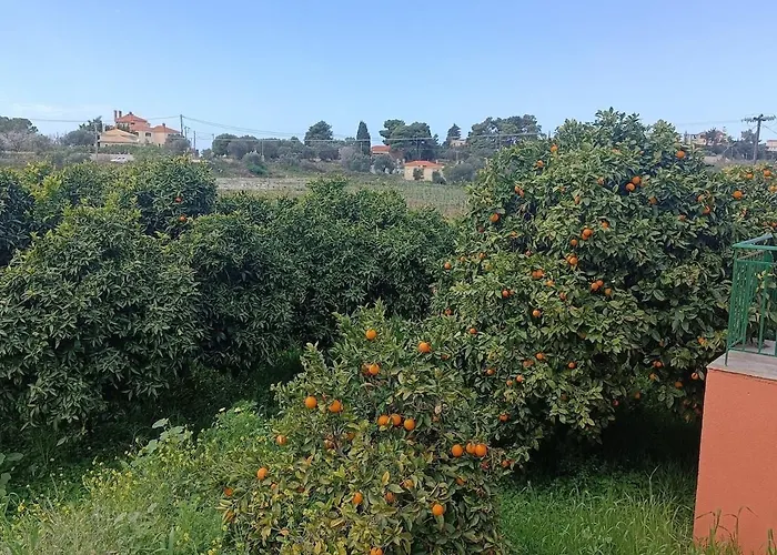 Private , 5 Min Drive From The Villa